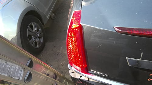 2012 Cadillac Cadcts