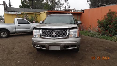 2002 Cadillac Escalade