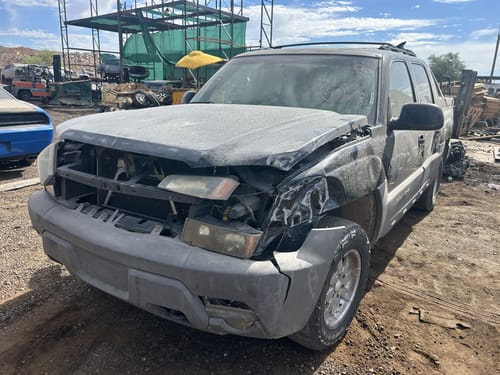 2002 GMC Aval15