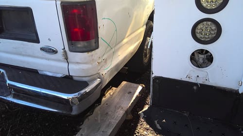 2000 Ford E-250