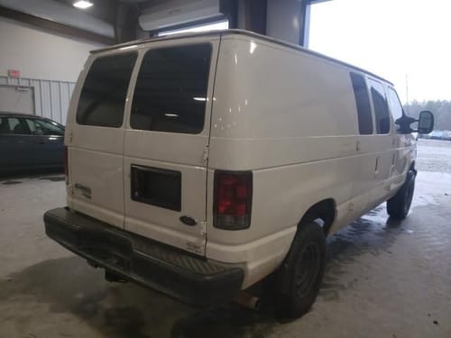2015 Ford E-350
