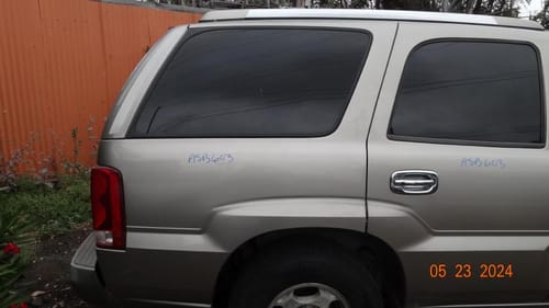 2002 Cadillac Escalade