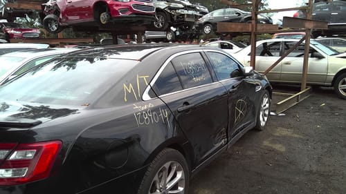 2014 Ford Taurus