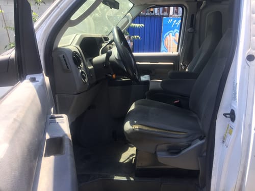 2011 Ford E-350
