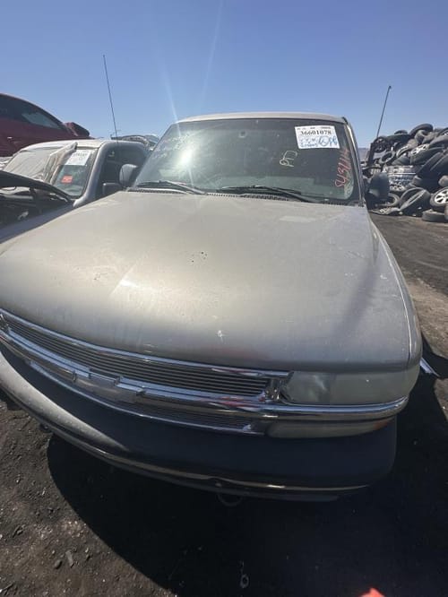 2003 GMC Sub150