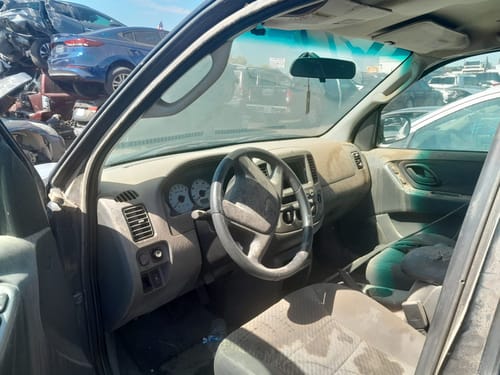 2003 Ford Escape
