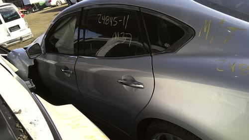 2011 Infiniti M37
