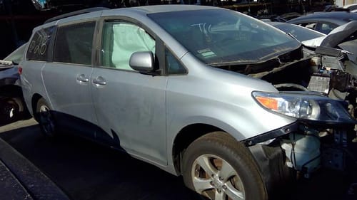 2015 Toyota Sienna