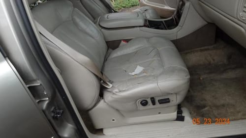 2002 Cadillac Escalade