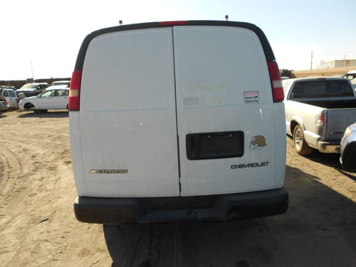 2004 GMC Expr35