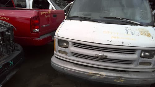 2000 GMC Expr35