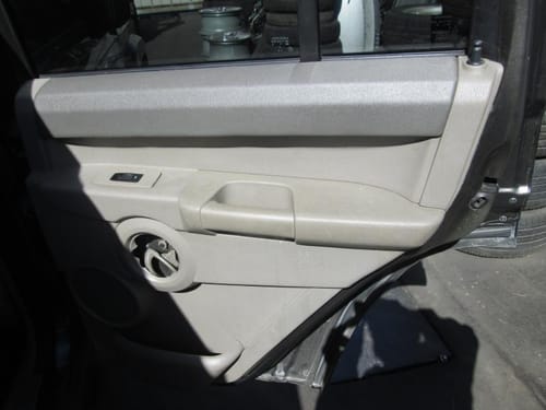 2006 Jeep Commander