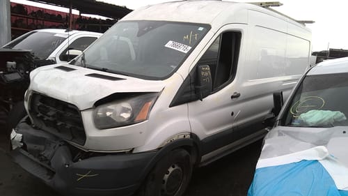 2017 Ford Tra250