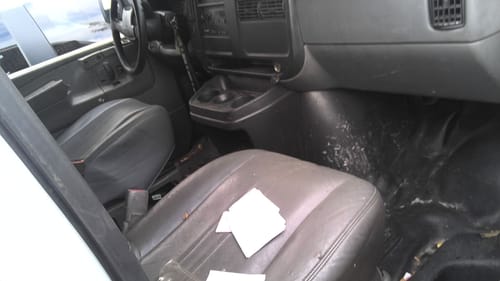 2003 GMC Expr15