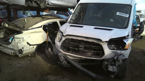 2015 Ford Tra250