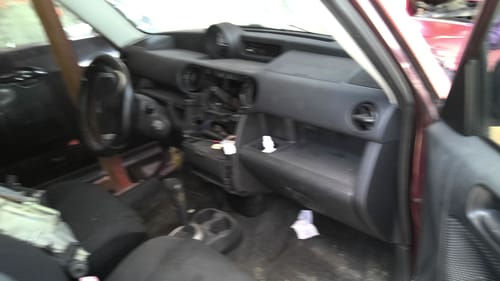 2005 Scion Xb