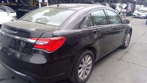 2013 Chrysler 200