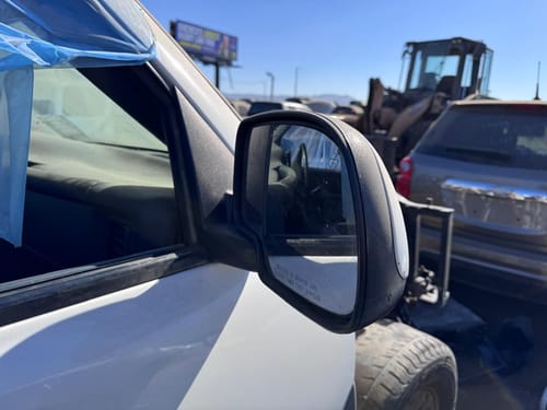 2002 GMC Aval15