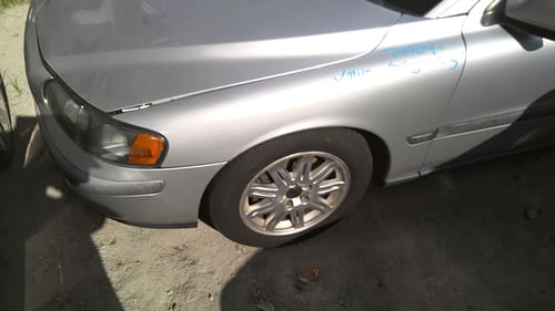 2003 Volvo Volv60