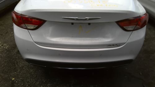 2015 Chrysler 200