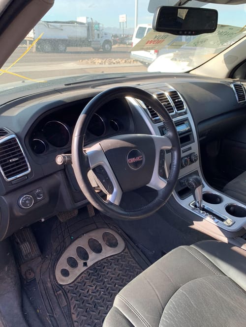 2011 GMC Acadia