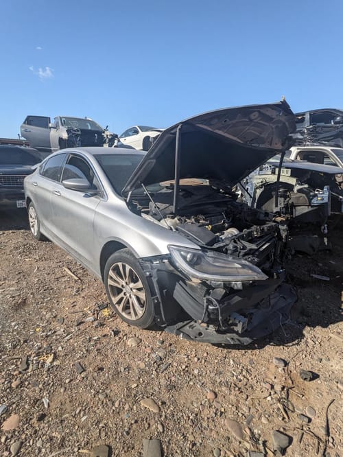 2015 Chrysler 200