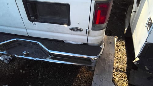 2000 Ford E-250