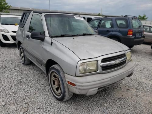 2004 Chevrolet Tracker