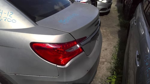 2012 Chrysler 200