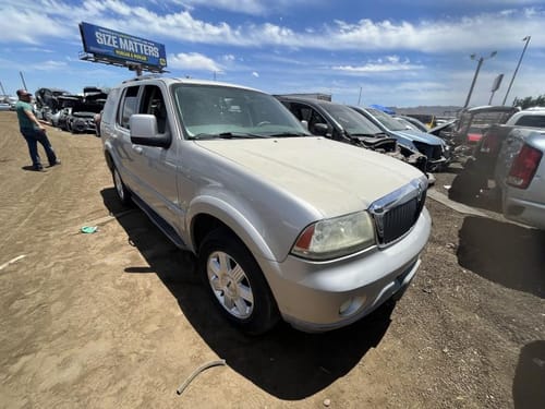 2003 Lincoln Aviator