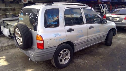 2001 Chevrolet Tracker