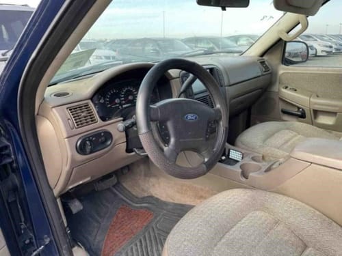 2004 Ford Explorer