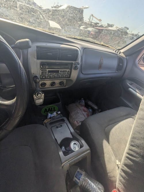 2000 Ford Explorer