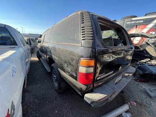 2004 GMC Sub150