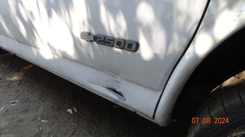 2006 GMC Expr25