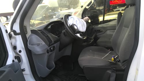 2015 Ford Tra250