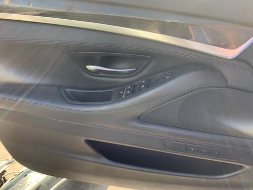 2011 BMW B528i