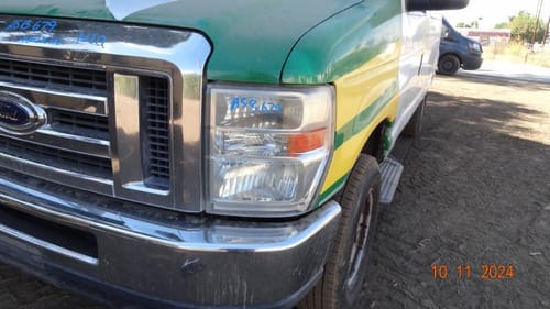 2012 Ford E-350