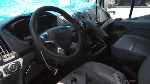 2015 Ford Tra250