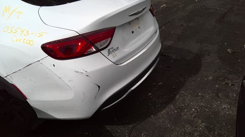 2015 Chrysler 200