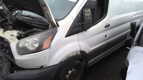 2017 Ford Tra250