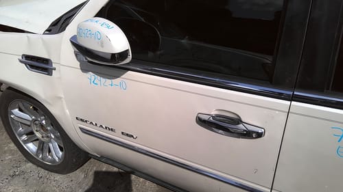 2010 Cadillac Escesv