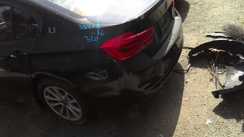 2016 BMW 320i