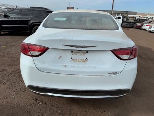 2016 Chrysler 200