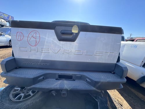 2002 GMC Aval15