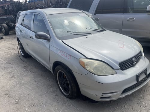 2004 Toyota Matrix