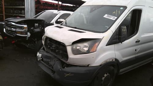 2017 Ford Tra250