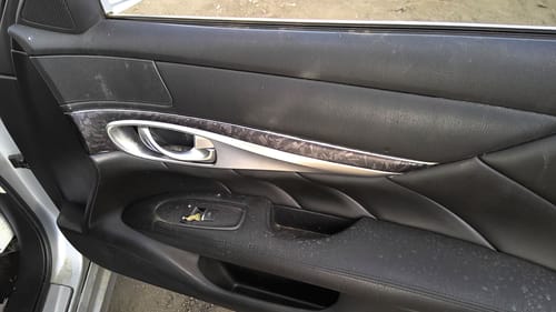 2011 Infiniti M37