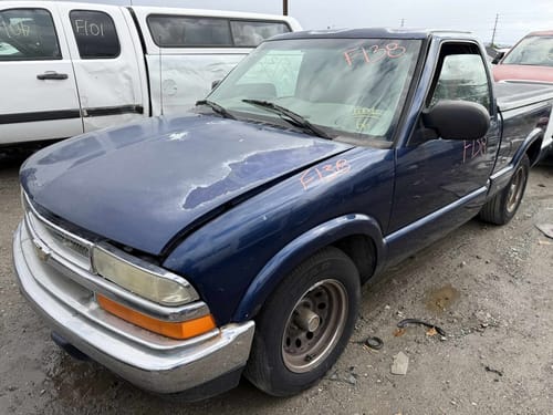 2001 GMC S10s15