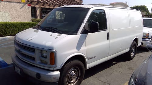 2002 GMC Expr35
